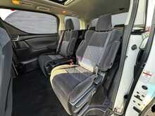 Toyota Alphard 2.5 A Package Auto 