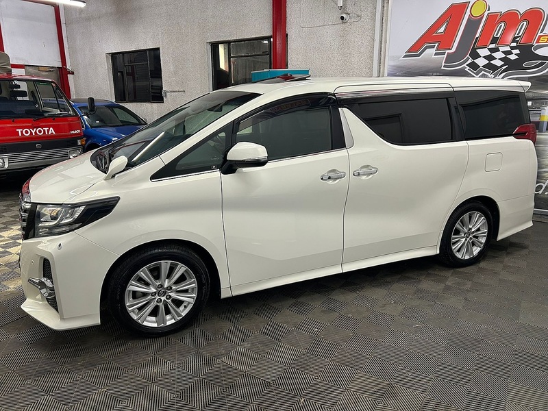 Toyota 2.5 A Package Auto  2.5 Automatic Petrol