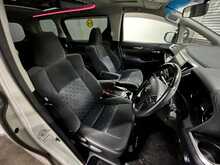 Toyota Alphard 2.5 A Package Auto 