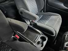 Toyota Alphard 2.5 A Package Auto 