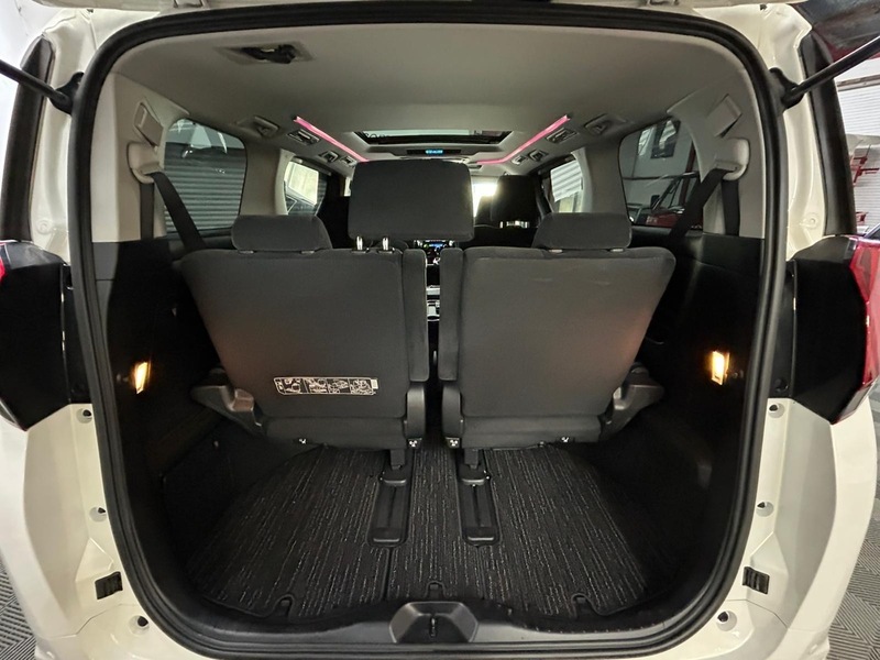 Toyota 2.5 A Package Auto  2.5 Automatic Petrol