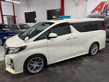 Toyota Alphard 2.5 A Package Auto 