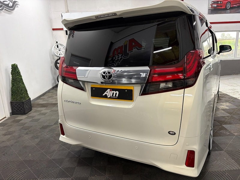 Toyota 2.5 A Package Auto  2.5 Automatic Petrol