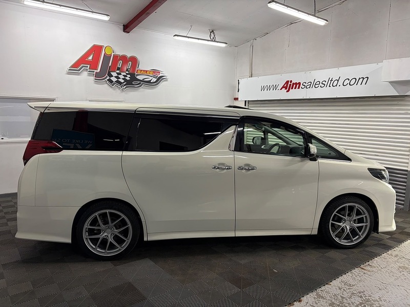 Toyota 2.5 A Package Auto  2.5 Automatic Petrol