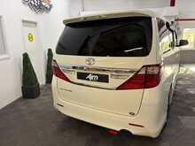 Toyota Alphard 240S C Package 