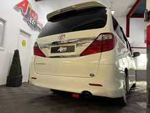 Toyota Alphard 240S C Package 