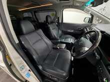 Toyota Alphard 240S C Package 