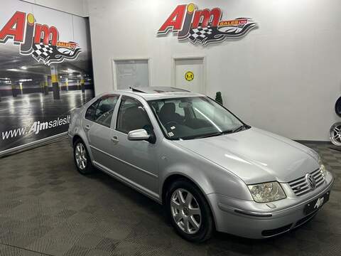 V6  4Motion Saloon 2.8 Manual Petrol