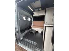 MAN TGE BiTurbo 3180d LION XS 