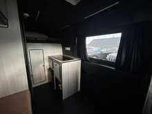 MAN TGE BiTurbo 3180d LION XS 