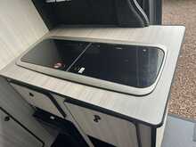 MAN TGE BiTurbo 3180d LION XS 