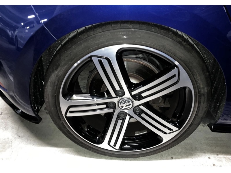 Volkswagen R Dsg Hatchback 2.0 Semi Auto Petrol