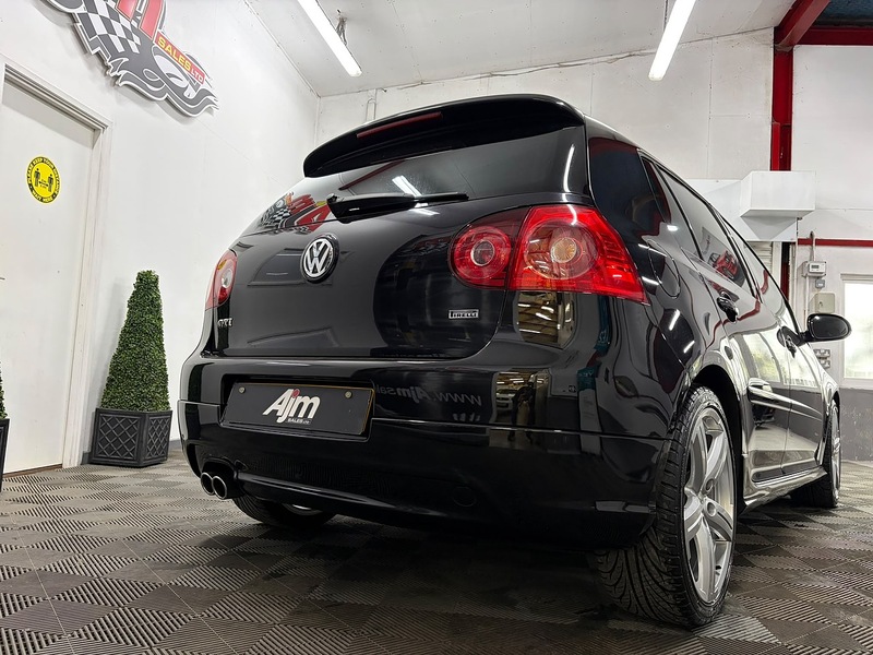 Volkswagen Gti Pirelli Hatchback 2.0 Semi Auto Petrol