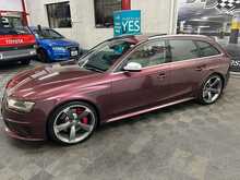 Audi RS4 Avant 4.2 V8 Quattro 