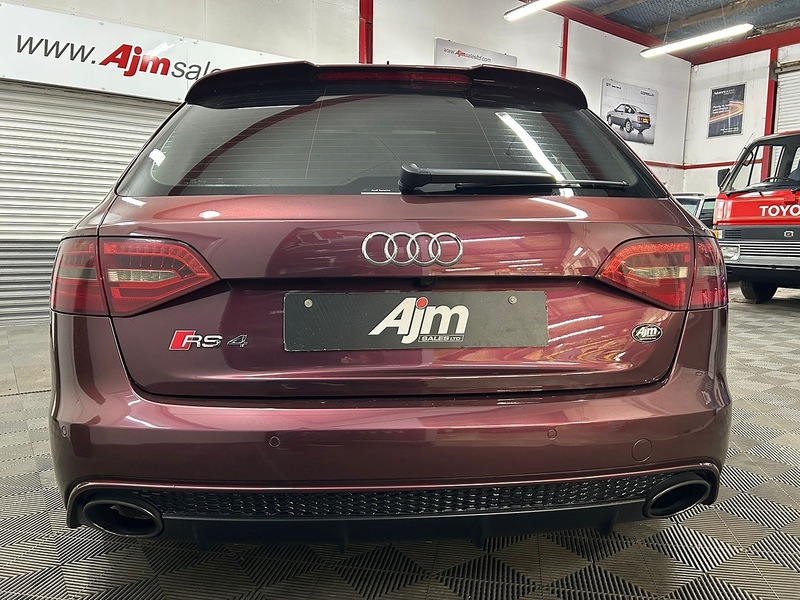 Audi Avant 4.2 V8 Quattro Estate 4.2 Automatic Petrol