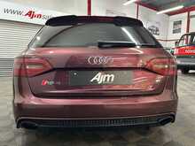 Audi RS4 Avant 4.2 V8 Quattro 