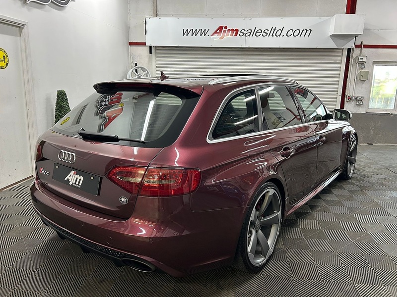 Audi Avant 4.2 V8 Quattro Estate 4.2 Automatic Petrol
