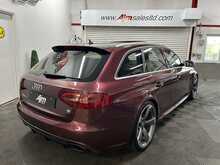 Audi RS4 Avant 4.2 V8 Quattro 