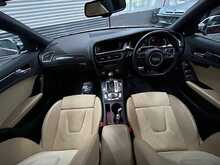 Audi RS4 Avant 4.2 V8 Quattro 