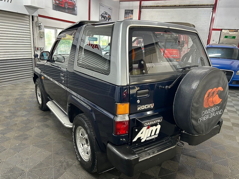 Daihatsu 1.6 4x4 SUV 1.6 Manual petrol