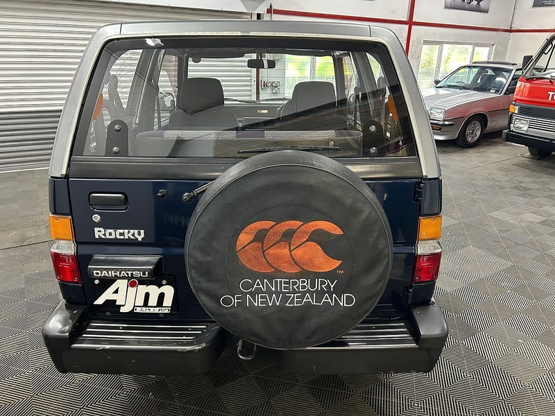 Daihatsu 1.6 4x4 SUV 1.6 Manual petrol