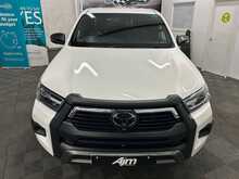 Toyota Hilux D-4D Invincible X 
