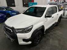 Toyota Hilux D-4D Invincible X 