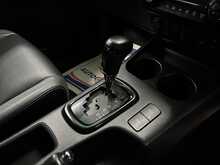 Toyota Hilux D-4D Invincible X 