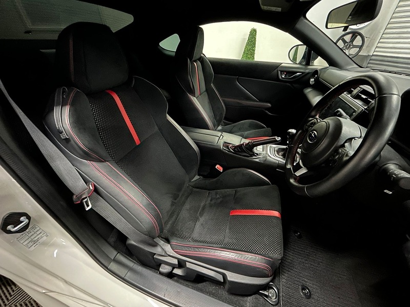 Subaru coupe 2.4 manual petrol