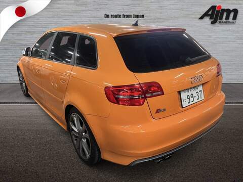 S-Tronic Hatchback 2.0 Automatic Petrol