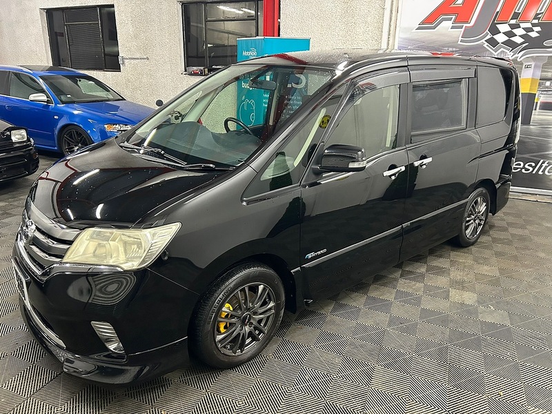 Nissan Highway Star S-Hybrid Van 2.0 Automatic petrol