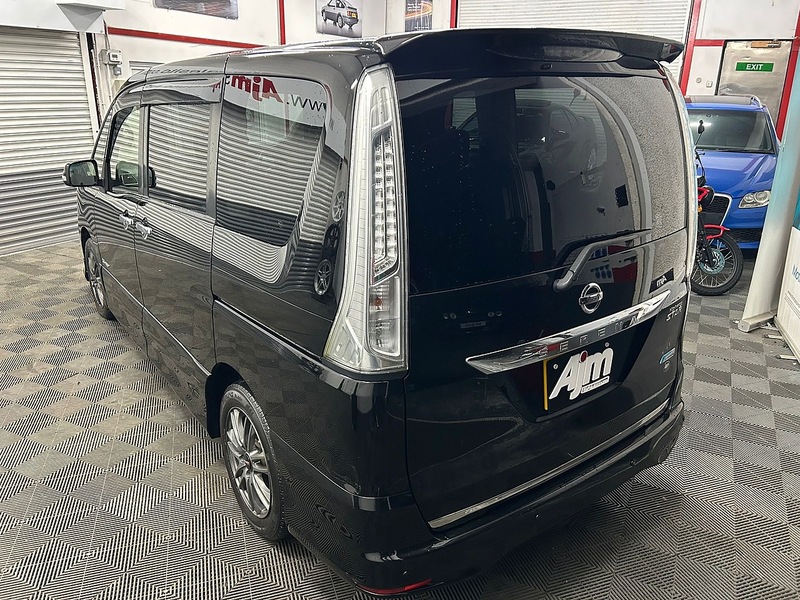 Nissan Highway Star S-Hybrid Van 2.0 Automatic petrol