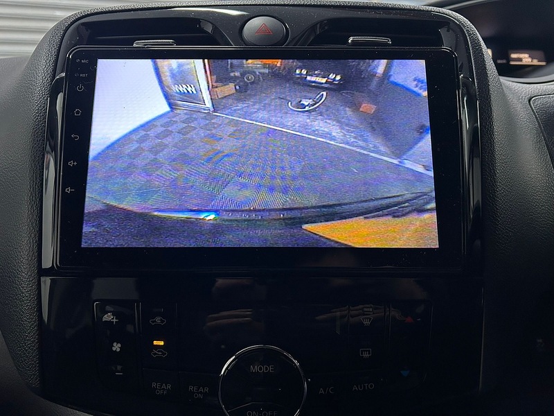 Nissan Highway Star S-Hybrid Van 2.0 Automatic petrol