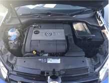 Volkswagen Golf R 