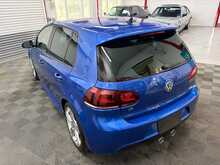 Volkswagen Golf R 