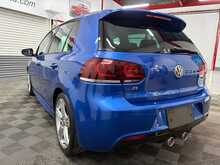 Volkswagen Golf R 