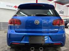 Volkswagen Golf R 