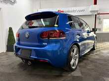 Volkswagen Golf R 