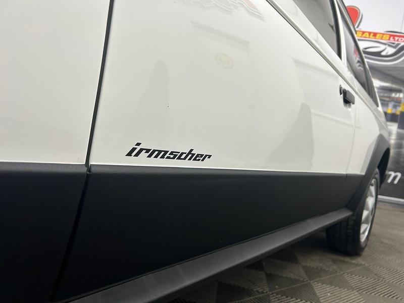 Opel SR Hatch 1.6 Manual Petrol