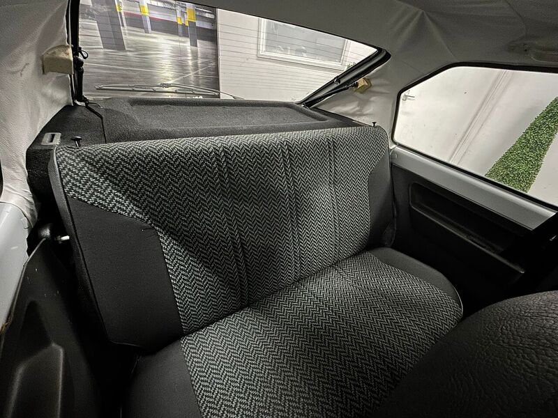 Opel SR Hatch 1.6 Manual Petrol