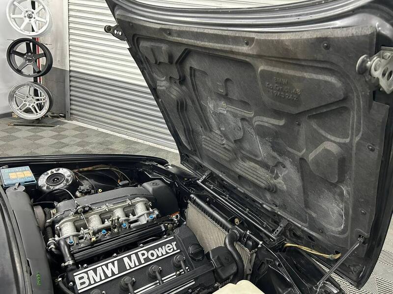 BMW M3 coupe 2.3 Manual Petrol