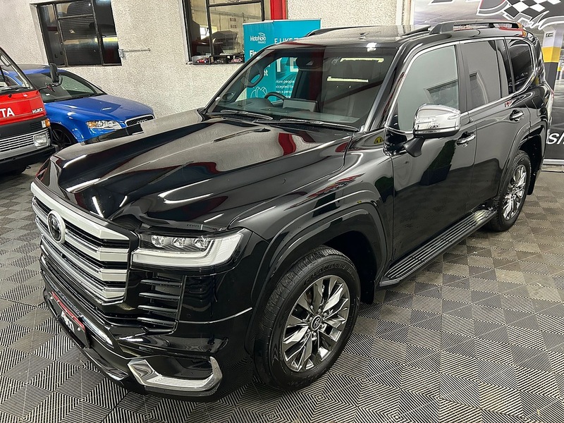 Toyota Vx 300 series suv 3.3 automatic Diesel