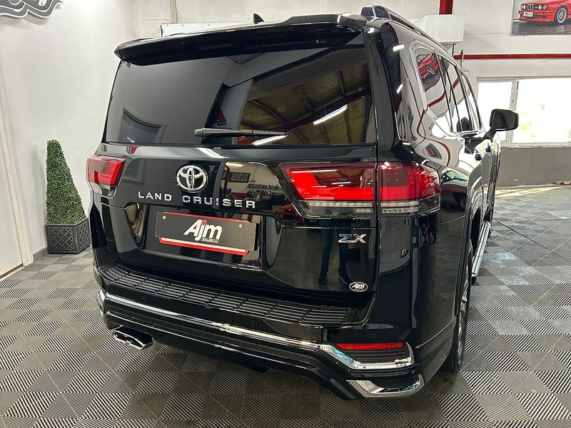 Toyota Vx 300 series suv 3.3 automatic Diesel