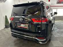 Toyota Land Cruiser Vx 300 series 