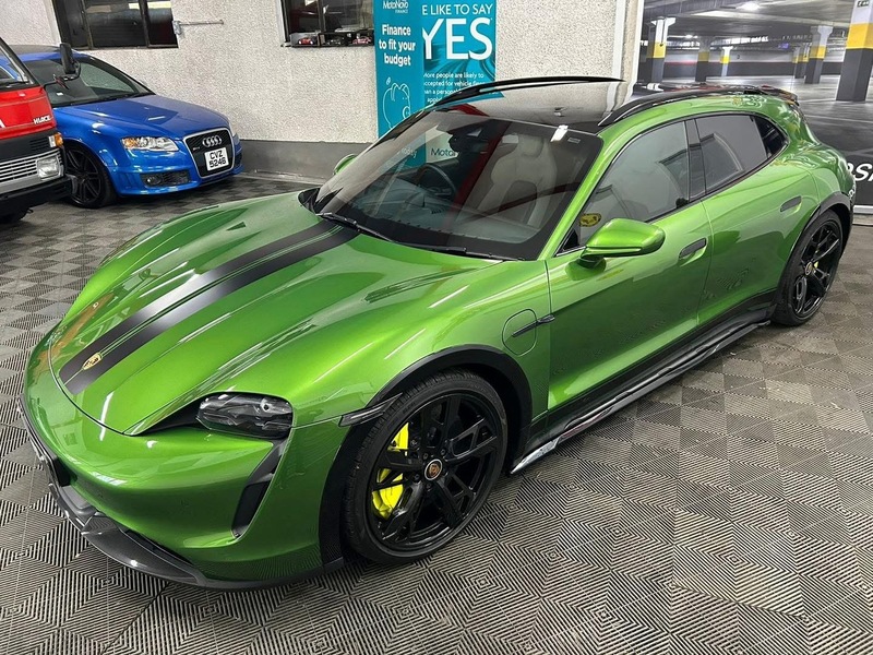 Porsche Performance Plus 93.4kWh Turbo S Cross Turismo 5dr Electric Auto 4WD (11kW Charger) (761 ps)