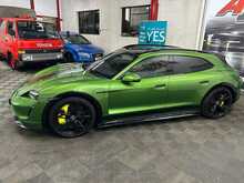 Porsche Taycan Performance Plus Turbo S 
