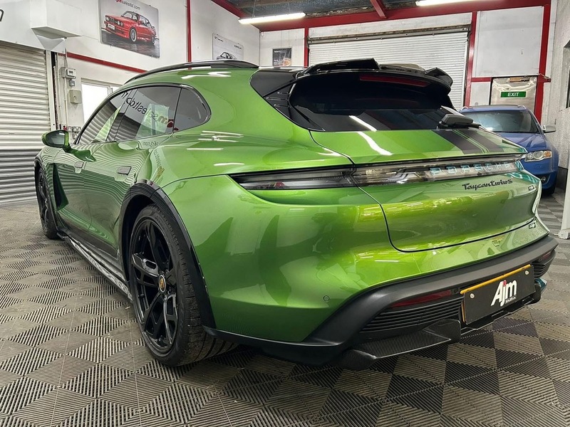 Porsche Performance Plus 93.4kWh Turbo S Cross Turismo 5dr Electric Auto 4WD (11kW Charger) (761 ps)