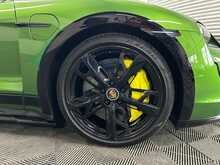 Porsche Taycan Performance Plus Turbo S 