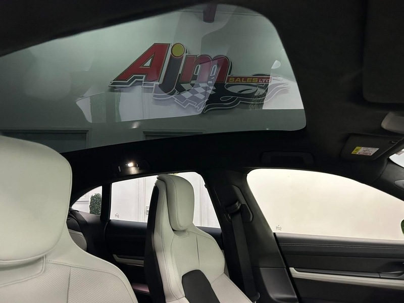 Porsche Performance Plus 93.4kWh Turbo S Cross Turismo 5dr Electric Auto 4WD (11kW Charger) (761 ps)