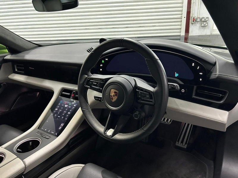 Porsche Performance Plus 93.4kWh Turbo S Cross Turismo 5dr Electric Auto 4WD (11kW Charger) (761 ps)